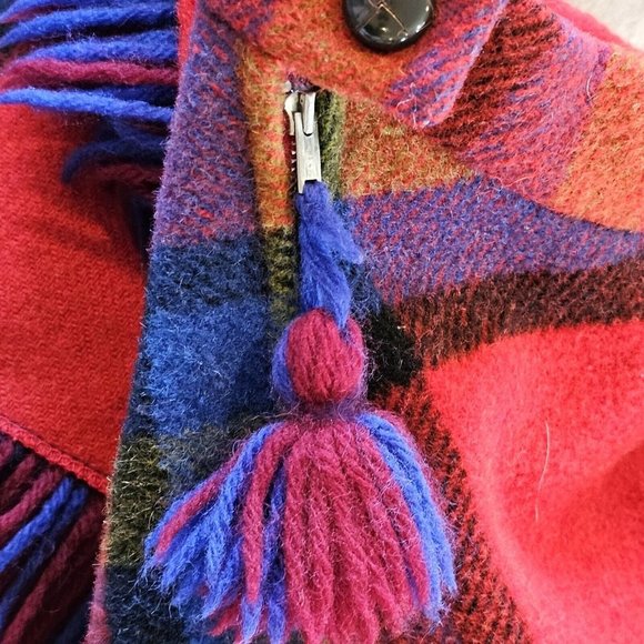 70s‎ Pioneerwear Womens XS Wool Plaid Skirt Fringe Assymetrical Red Blue Boho - Picture 2 of 12